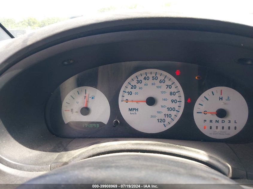 2005 Chrysler Town & Country VIN: 1C4GP45R15B161896 Lot: 39908969