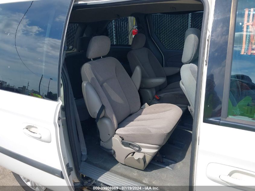 2005 Chrysler Town & Country VIN: 1C4GP45R15B161896 Lot: 39908969