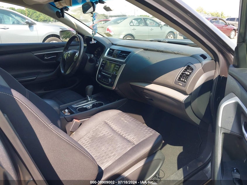 VIN 1N4AL3AP0HC279782 2017 NISSAN ALTIMA 2.5 SV