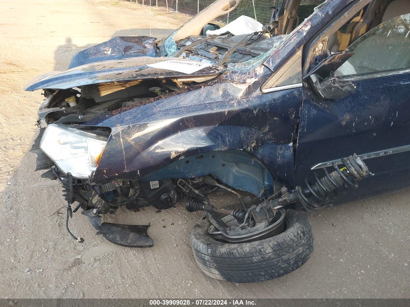 2015 CHRYSLER TOWN & COUNTRY TOURING-L - 2C4RC1CG5FR573861