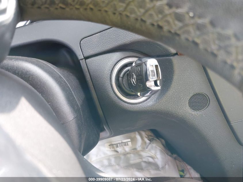 2012 Mercedes-Benz C 300 VIN: WDDGF8BB5CA640820 Lot: 39909087