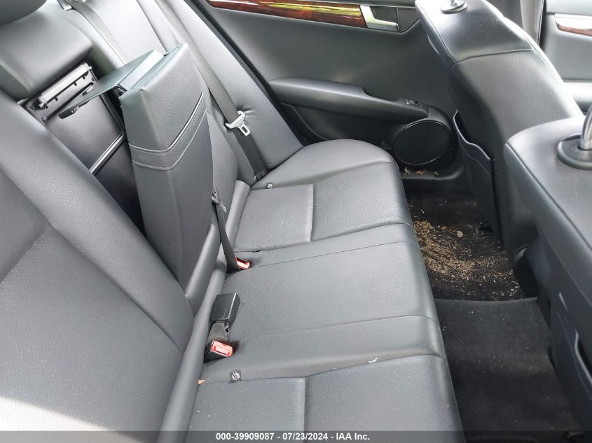 2012 Mercedes-Benz C 300 VIN: WDDGF8BB5CA640820 Lot: 39909087