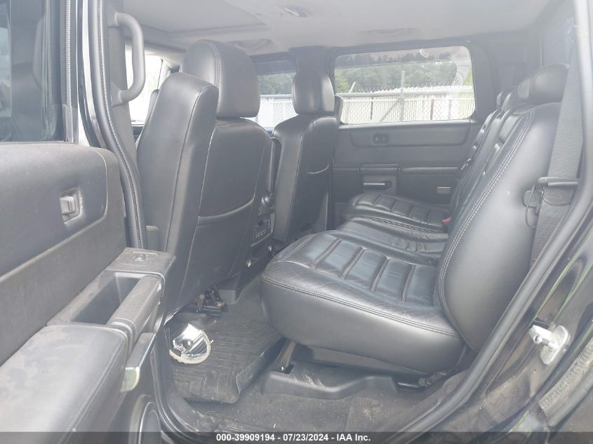 2005 Hummer H2 Sut VIN: 5GRGN22U35H110673 Lot: 39909194