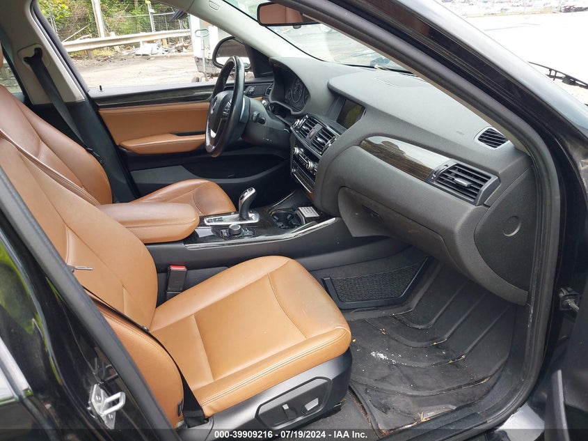 2015 BMW X4 xDrive28I VIN: 5UXXW3C53F0M88969 Lot: 39909216