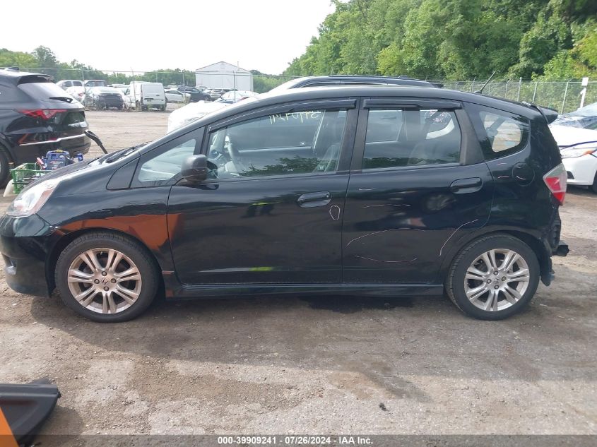 2009 Honda Fit Sport VIN: JHMGE88649S000896 Lot: 39909241