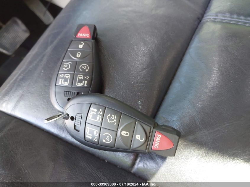 2011 Chrysler Town & Country Limited VIN: 2A4RR6DG9BR655929 Lot: 39909308