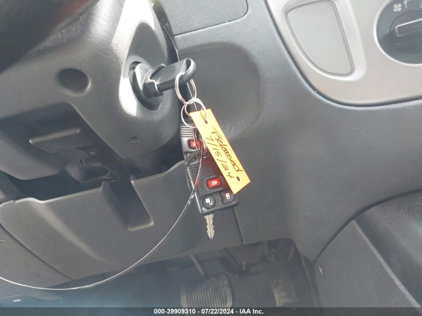 2005 Ford Escape Xlt VIN: 1FMYU03175KB08862 Lot: 39909310