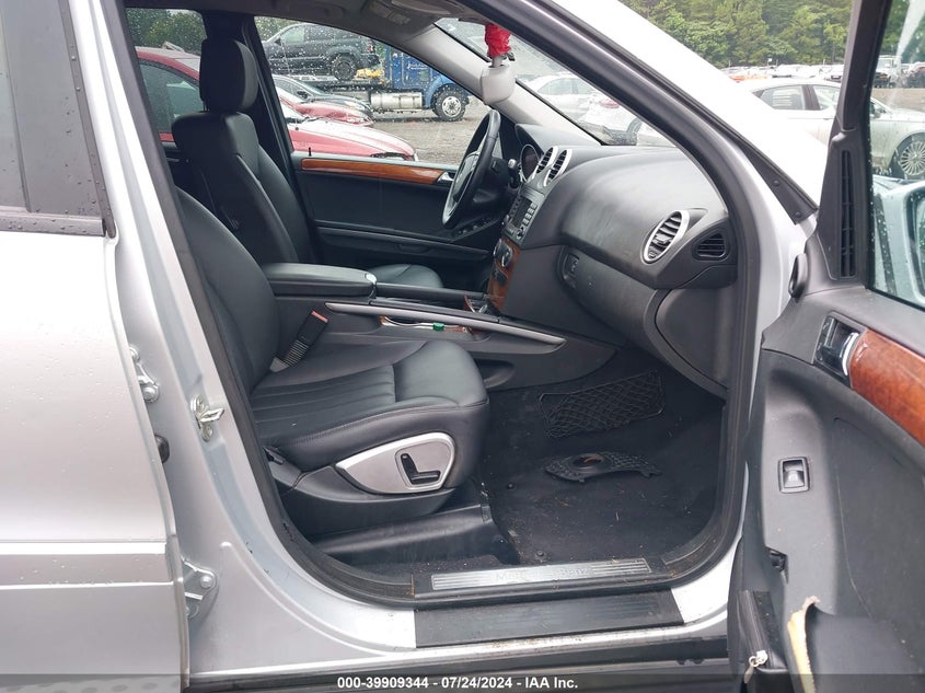 2007 Mercedes-Benz Ml 350 4Matic VIN: 4JGBB86EX7A249443 Lot: 39909344