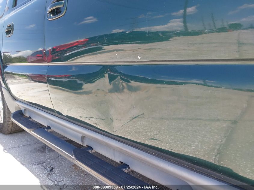 2003 Chevrolet Suburban 1500 Z71 VIN: 3GNFK16Z33G140180 Lot: 39909359