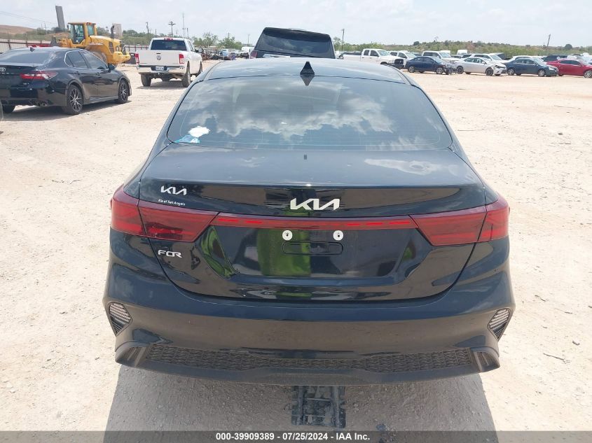 2024 Kia Forte Lxs VIN: 3KPF24ADXRE749387 Lot: 39909389