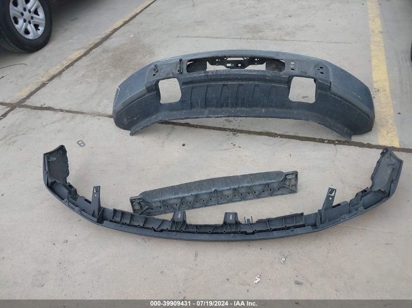 2010 Ford F-150 Xl/Xlt VIN: 1FTEW1E80AFD86992 Lot: 39909431