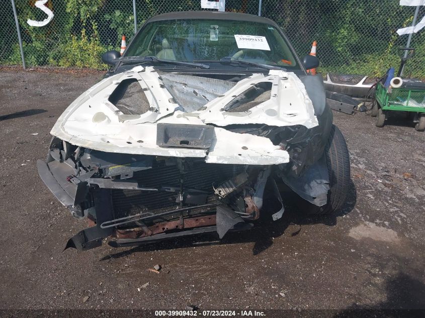 2002 Ford Mustang VIN: 1FAFP40422F106827 Lot: 39909432