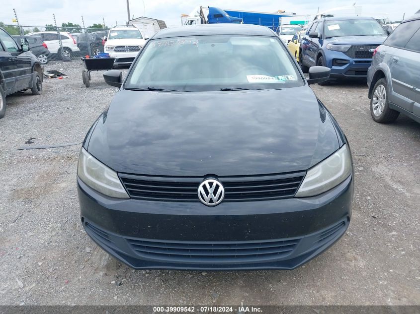 2013 Volkswagen Jetta 2.0L S VIN: 3VW2K7AJ7DM293253 Lot: 39909542