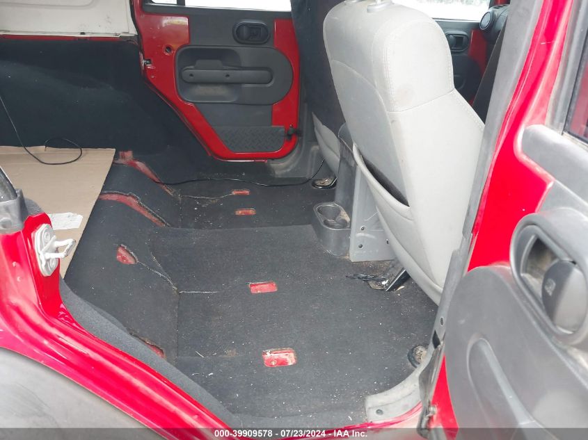 2010 Jeep Wrangler Unlimited Sport VIN: 1J4BZ3H11AL111213 Lot: 39909578