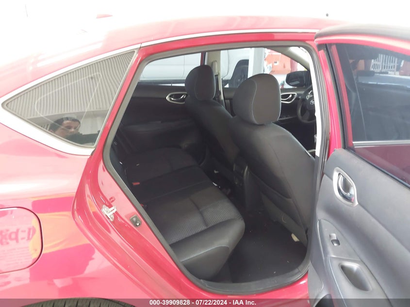 2017 Nissan Sentra Sr VIN: 3N1AB7APXHY257187 Lot: 39909828