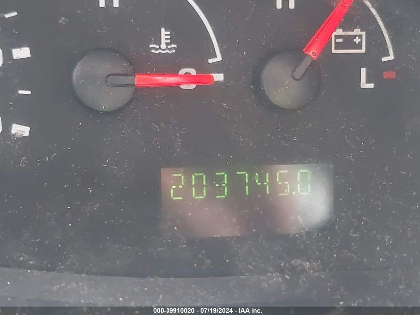 2005 Ford E-250 E250 Van VIN: 1FTNE24L65HA85913 Lot: 39910020