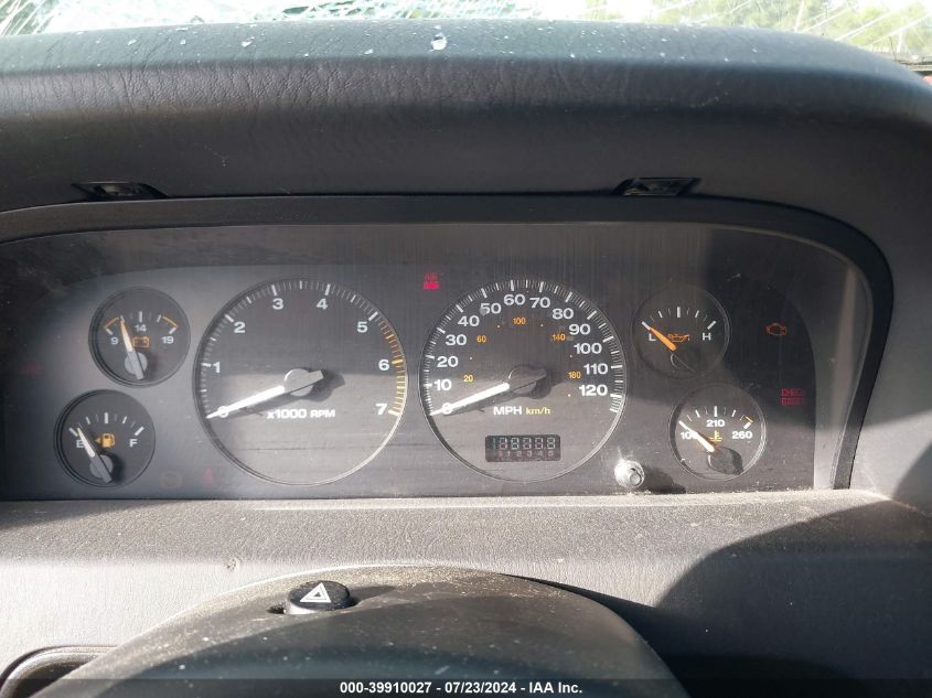 2002 Jeep Grand Cherokee Laredo VIN: 1J4GW48S12C295423 Lot: 39910027