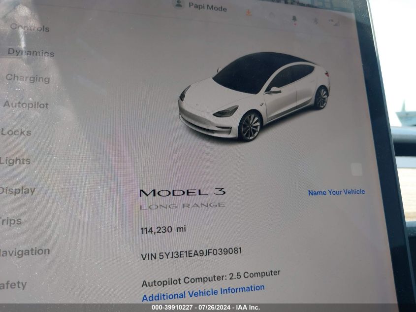 5YJ3E1EA9JF039081 2018 Tesla Model 3