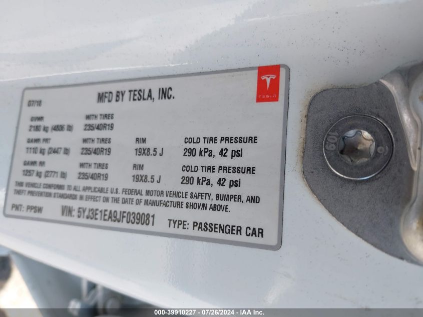 5YJ3E1EA9JF039081 2018 Tesla Model 3