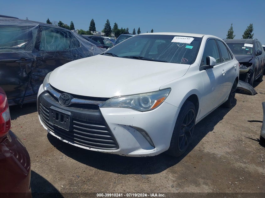 2016 TOYOTA CAMRY VIN: 4T4BF1FK4GR549386