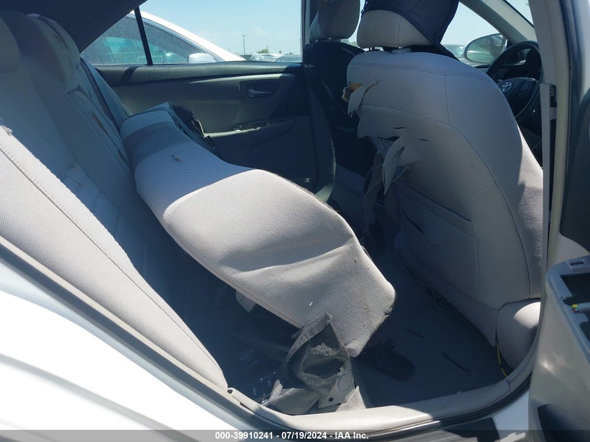 2016 TOYOTA CAMRY VIN: 4T4BF1FK4GR549386