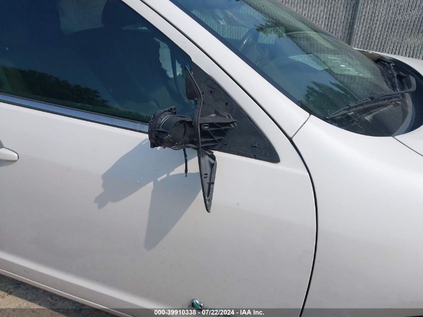 2010 Ford Fusion Hybrid VIN: 3FADP0L32AR365595 Lot: 39910338