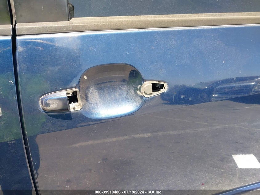 2004 Toyota Sienna Le VIN: 5TDZA23C04S119899 Lot: 39910486