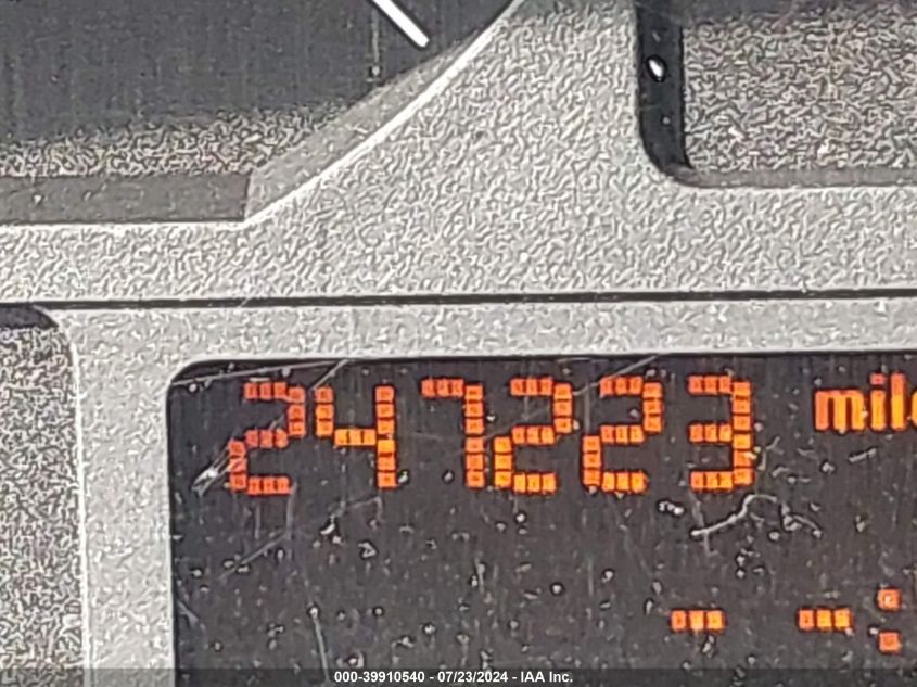 2003 BMW 325Xit VIN: WBAEP33463PF02492 Lot: 39910540