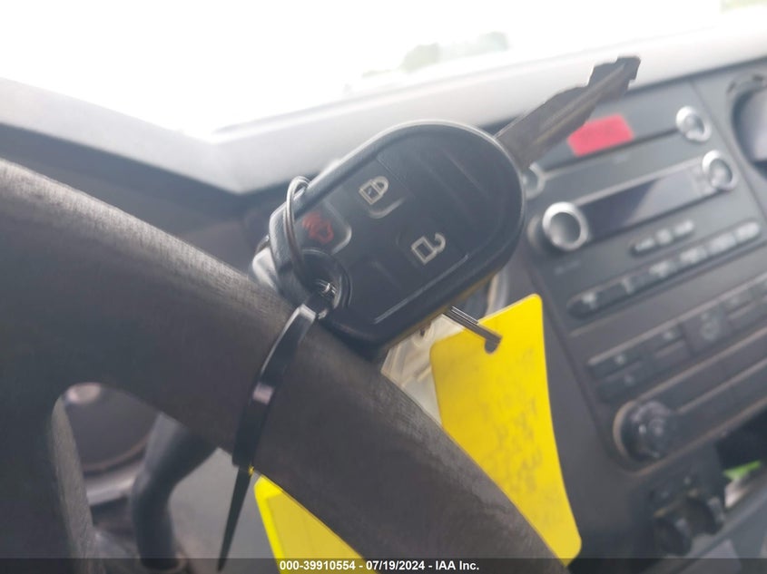 2015 Ford F-250 Xl VIN: 1FT7W2B68FEA75471 Lot: 39910554