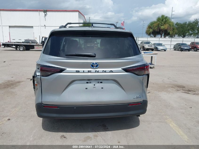 2024 Toyota Sienna Xle VIN: 5TDYRKECXRS203754 Lot: 39910641