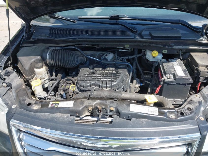 2015 Chrysler Town & Country Touring VIN: 2C4RC1BG4FR553022 Lot: 39910729