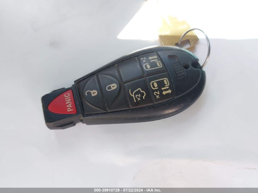 2015 Chrysler Town & Country Touring VIN: 2C4RC1BG4FR553022 Lot: 39910729