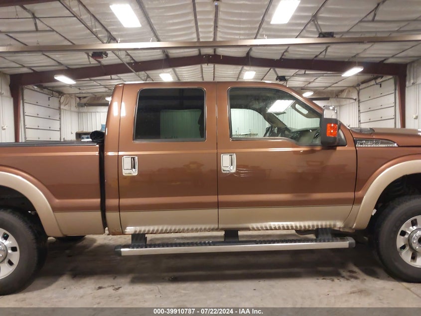 2011 Ford F-250 Lariat VIN: 1FT7W2B62BEA50656 Lot: 39910787