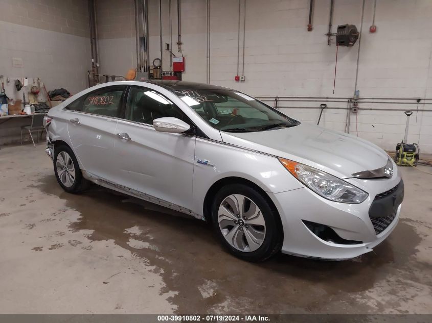 KMHEC4A49FA127771 2015 HYUNDAI SONATA - Image 1