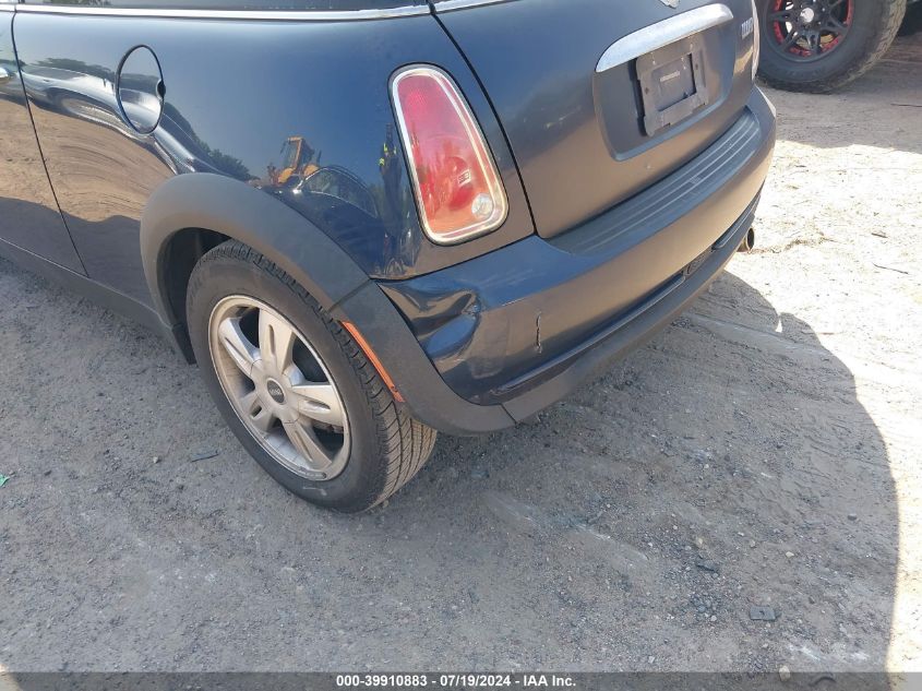 2006 Mini Cooper VIN: WMWRC33566TK72709 Lot: 39910883