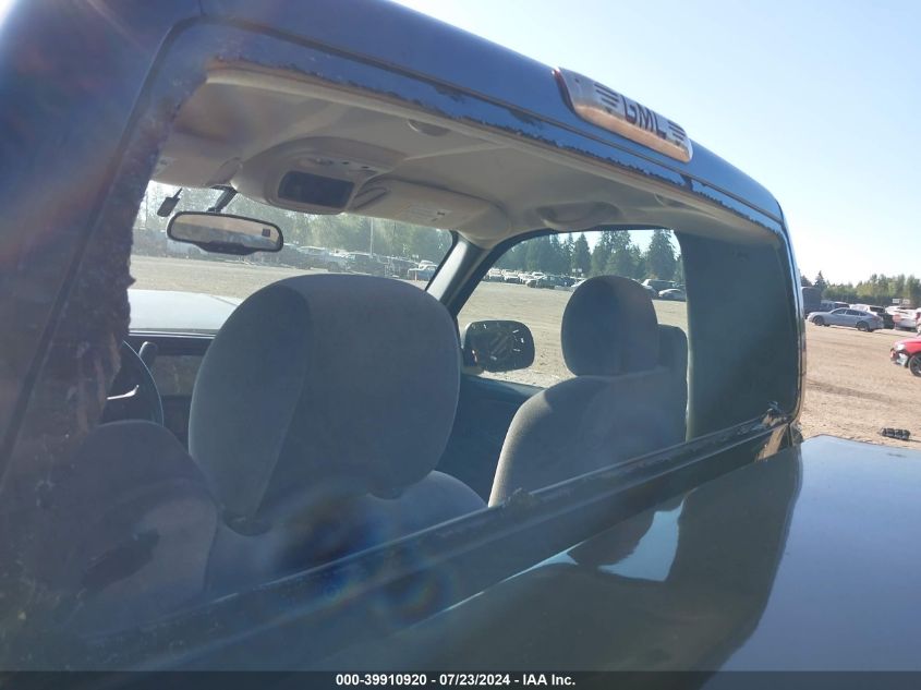 2005 GMC New Sierra C1500 VIN: 1GTEC14T95Z126948 Lot: 39910920