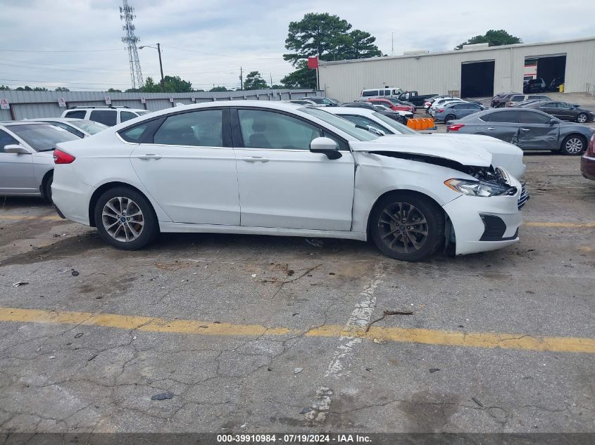 2020 Ford Fusion Se VIN: 3FA6P0HD2LR104061 Lot: 39910984