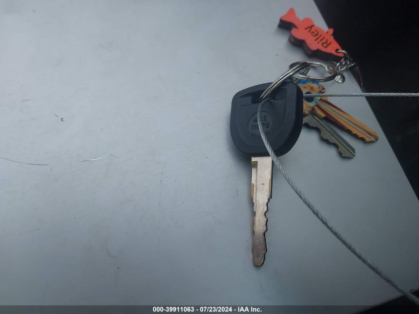 2004 Mazda Mazda3 S VIN: JM1BK143741188125 Lot: 39911063