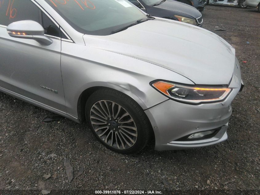 2017 Ford Fusion Hybrid Titanium VIN: 3FA6P0RU2HR250434 Lot: 39911076