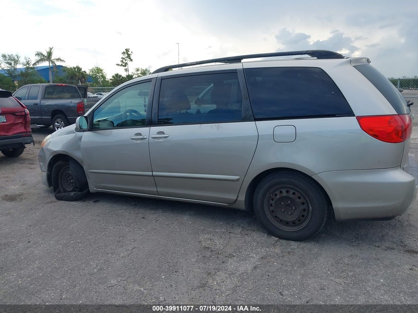 2009 Toyota Sienna Xle/Xle Limited VIN: 5TDZK22C29S242724 Lot: 39911077
