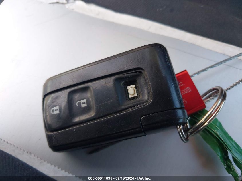 2004 Toyota Prius VIN: JTDKB20U440042565 Lot: 39911095