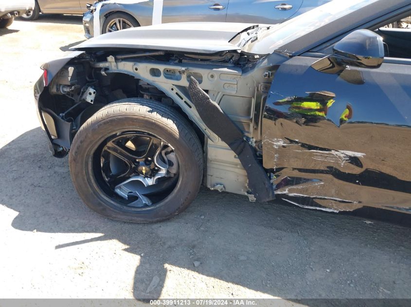 2022 Chevrolet Camaro Rwd 1Lt VIN: 1G1FB1RX7N0110537 Lot: 39911213