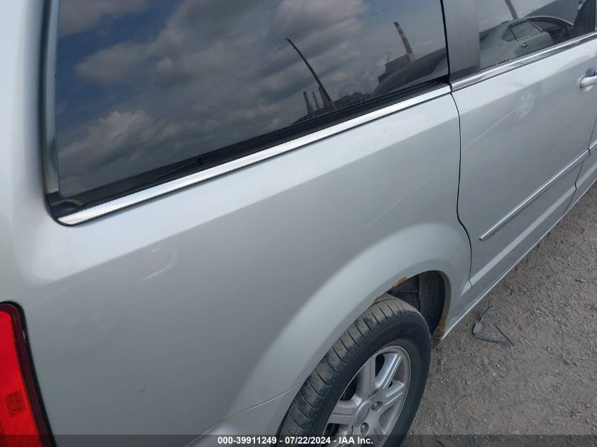 2011 Chrysler Town & Country Touring VIN: 2A4RR5DG8BR681920 Lot: 39911249