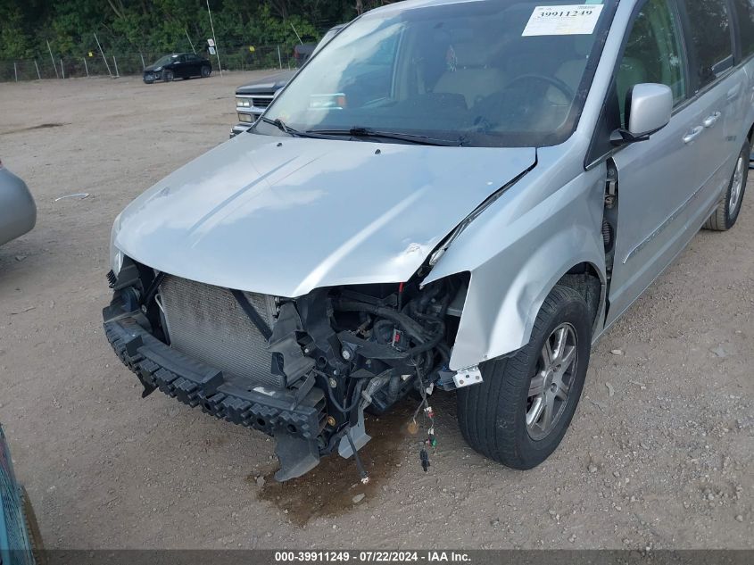 2011 Chrysler Town & Country Touring VIN: 2A4RR5DG8BR681920 Lot: 39911249