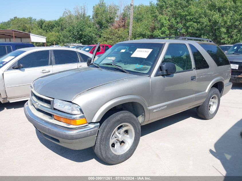 2002 Chevrolet Blazer Ls VIN: 1GNCS18W52K137732 Lot: 39911261