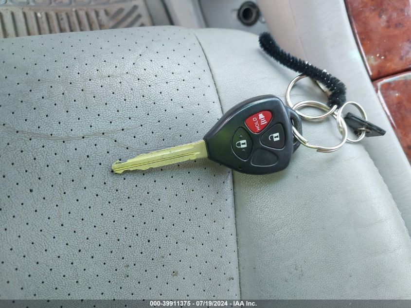 2006 Toyota Highlander Hybrid Limited V6 VIN: JTEEW21A960005001 Lot: 39911375