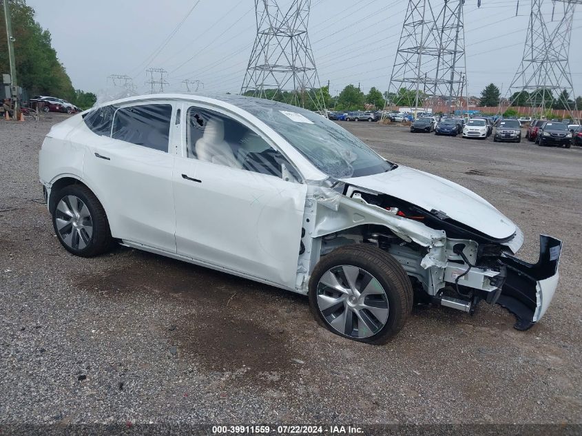 2024 Tesla Model Y Long Range Dual Motor All-Wheel Drive VIN: 7SAYGDEE3RA280098 Lot: 39911559