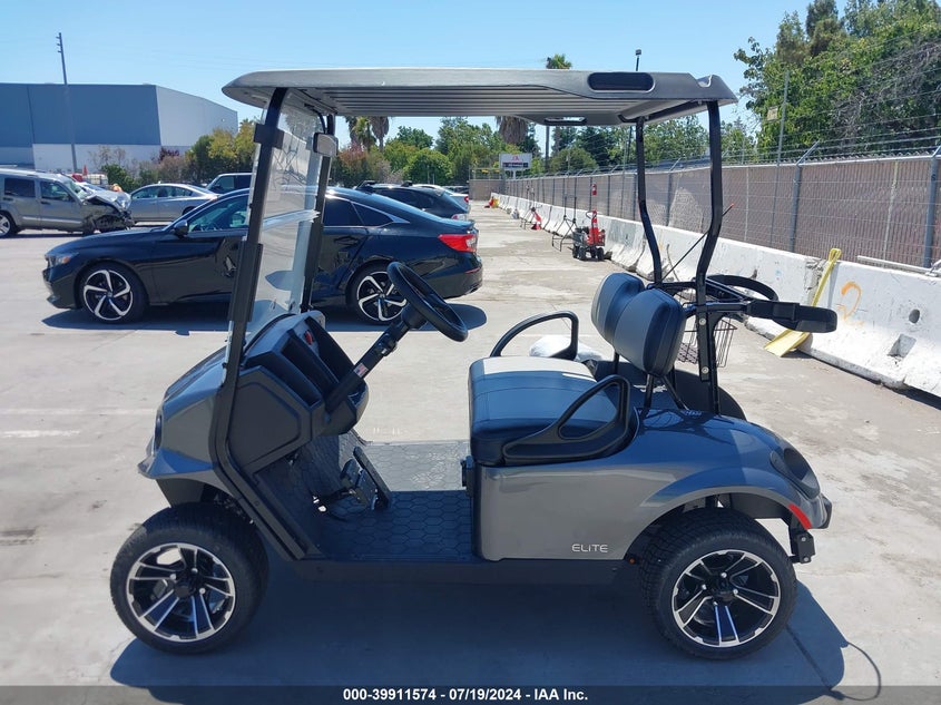 2023 E-Z-GO EXPRESS VIN: 00000000003605392