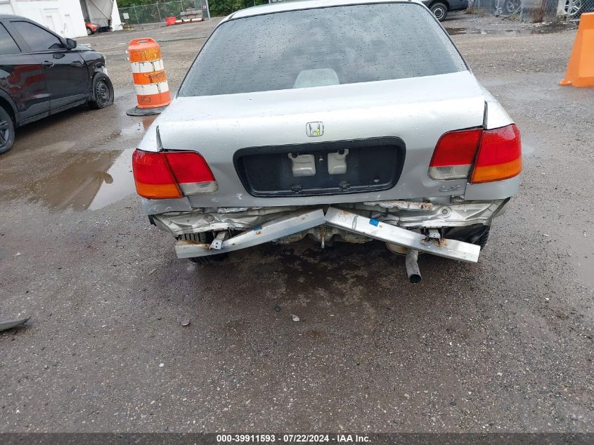 1998 Honda Civic Lx VIN: 2HGEJ6672WH530261 Lot: 39911593