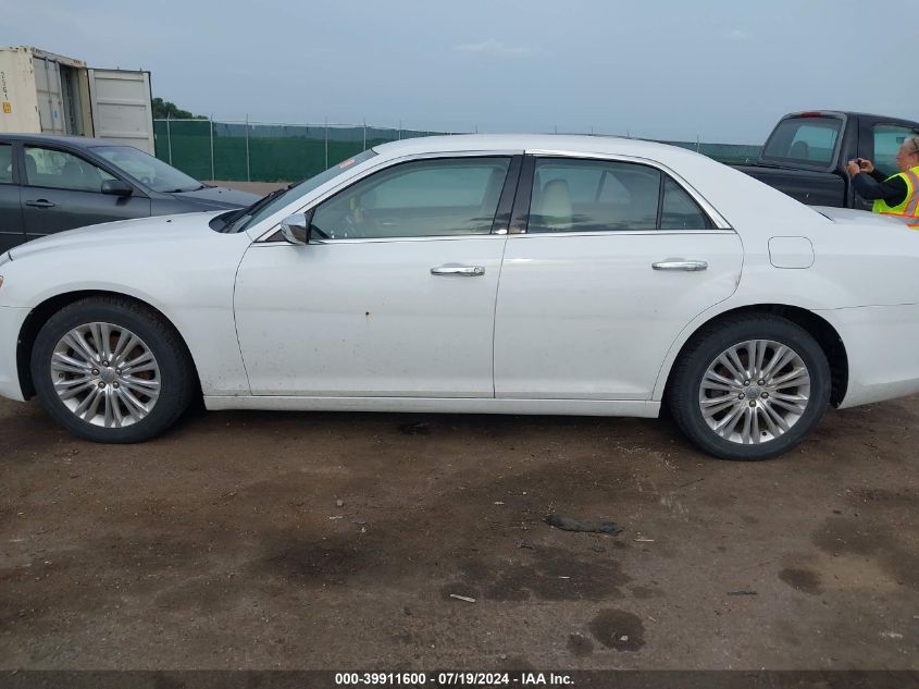 2013 Chrysler 300C Awd VIN: 2C3CCAKT2DH645255 Lot: 39911600